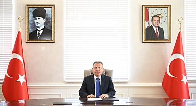 VALİMİZ DR. SÜLEYMAN ELBAN'IN YENİ YIL MESAJI