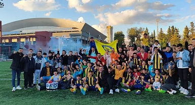 Buca Belediye Spor U-14 Takımı Türkiye şampiyonasında