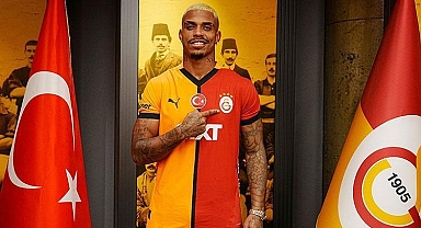 Mario Lemina İstanbul'a geldi! 'Evime geri döndüm'