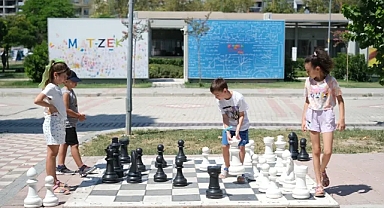 Bayraklı'da çocuklara ücretsiz yaz okulu başladı