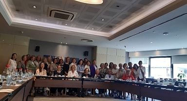 Türk Üniversiteli Kadınlar Derneği (TÜKD) İzmir Şubesi: Kadın Gücünün Dayanışmadaki Simgesi