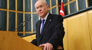 Bahçeli’den Türk milleti için kandil temennisi