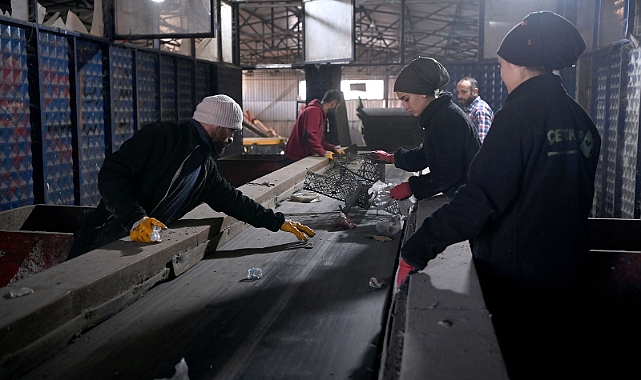 Kuşadası Belediyesi 2025’te Geri Dönüşümde Rekor Kırdı